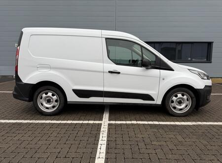 FORD TRANSIT CONNECT 1.5 Transit Connect Leader Van SWB 220 L1 1.5L EcoBlue 75PS FWD 6 Speed Manual